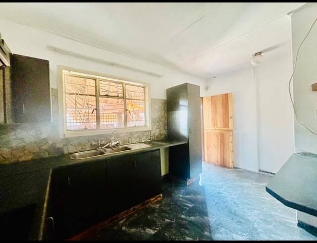 3 BEDROOM HOUSE FOR SALE IN VANDERBIJLPARK CW 3